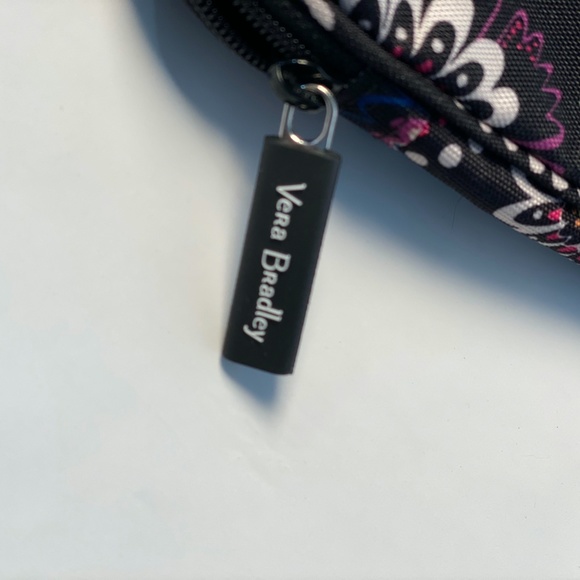 Vera Bradley Mini Hipster - Picture 4 of 7